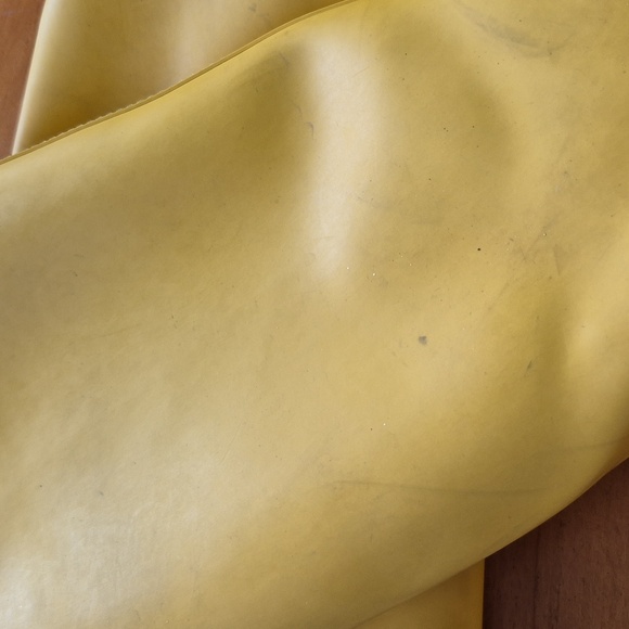 CROCS Yellow Rainfloe Women's Rain Boots. Size 9 - Picture 5 of 11